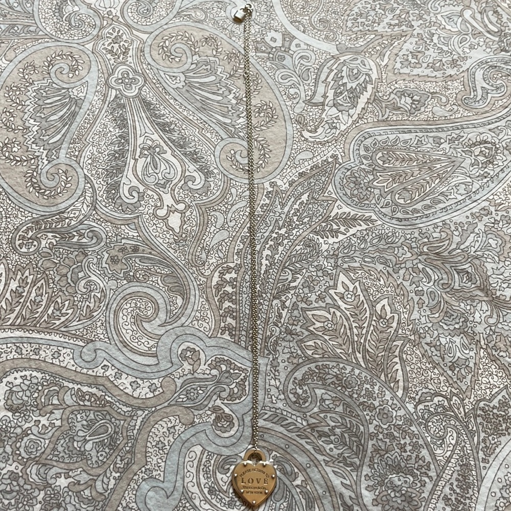 Authentic Tiffany & Co. 925 silver heart Return to Tiffany necklace.